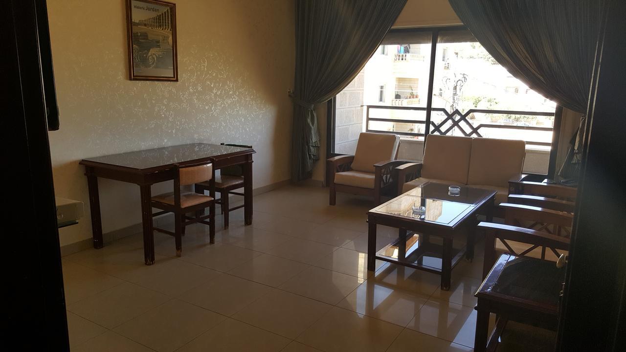 Al Khaleej Hotel Apartments Аман Екстериор снимка