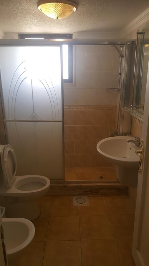 Al Khaleej Hotel Apartments Аман Екстериор снимка